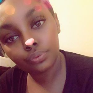 Meet your Posher, Keesha